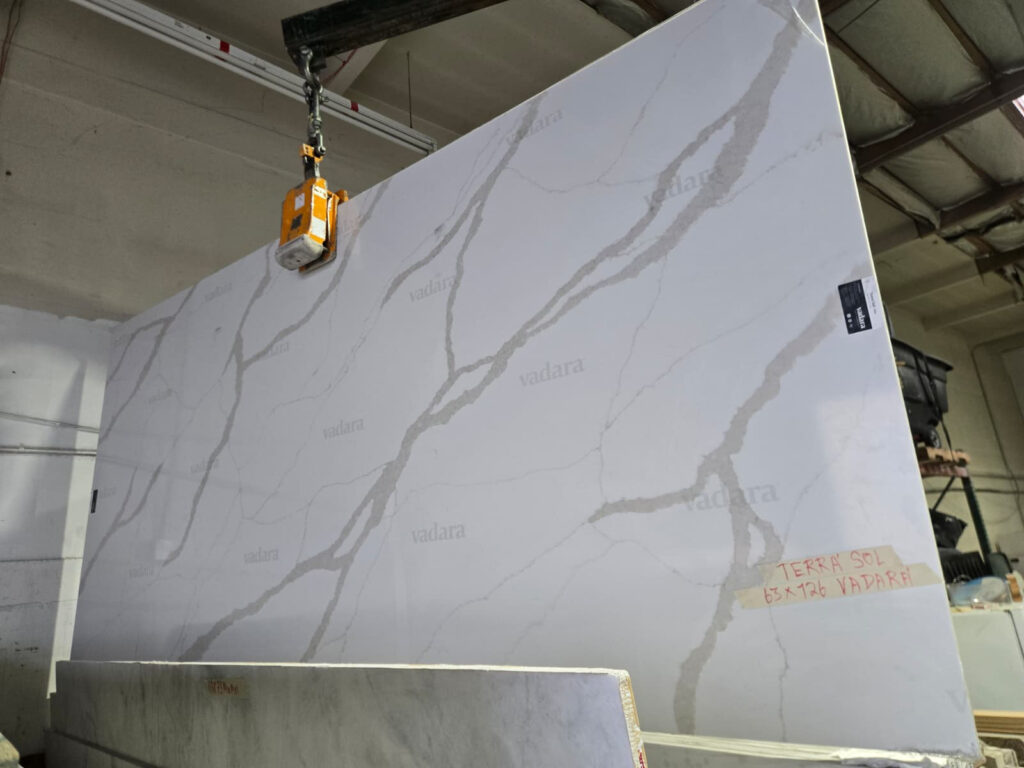 Full slabs Sosa Designs