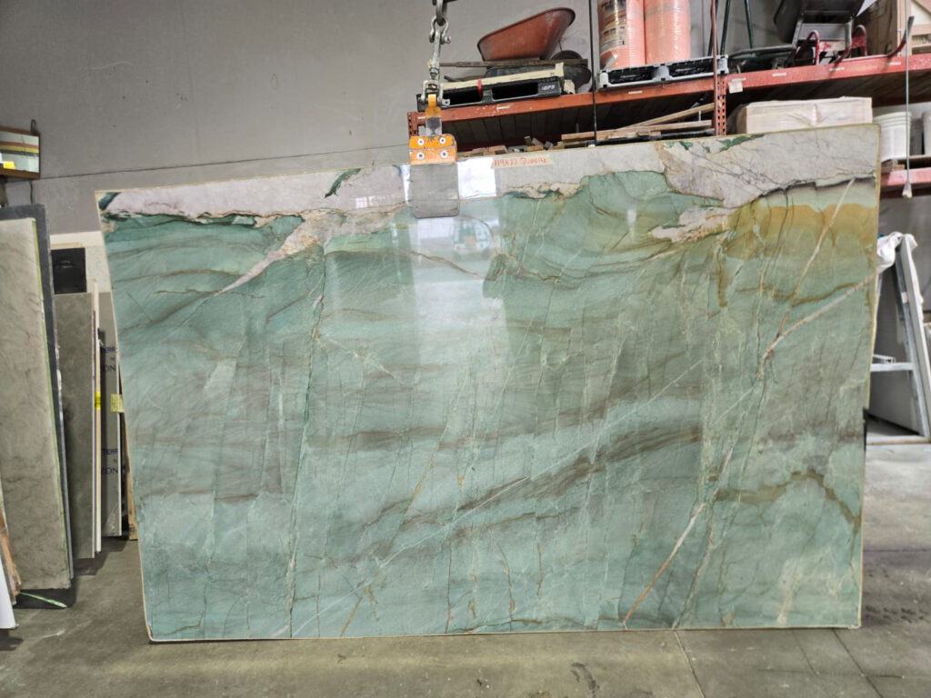 Full slabs Sosa Designs